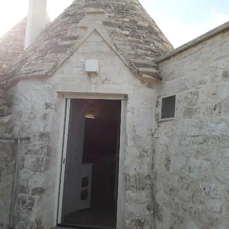 Trulli Ai Monti Чистернино